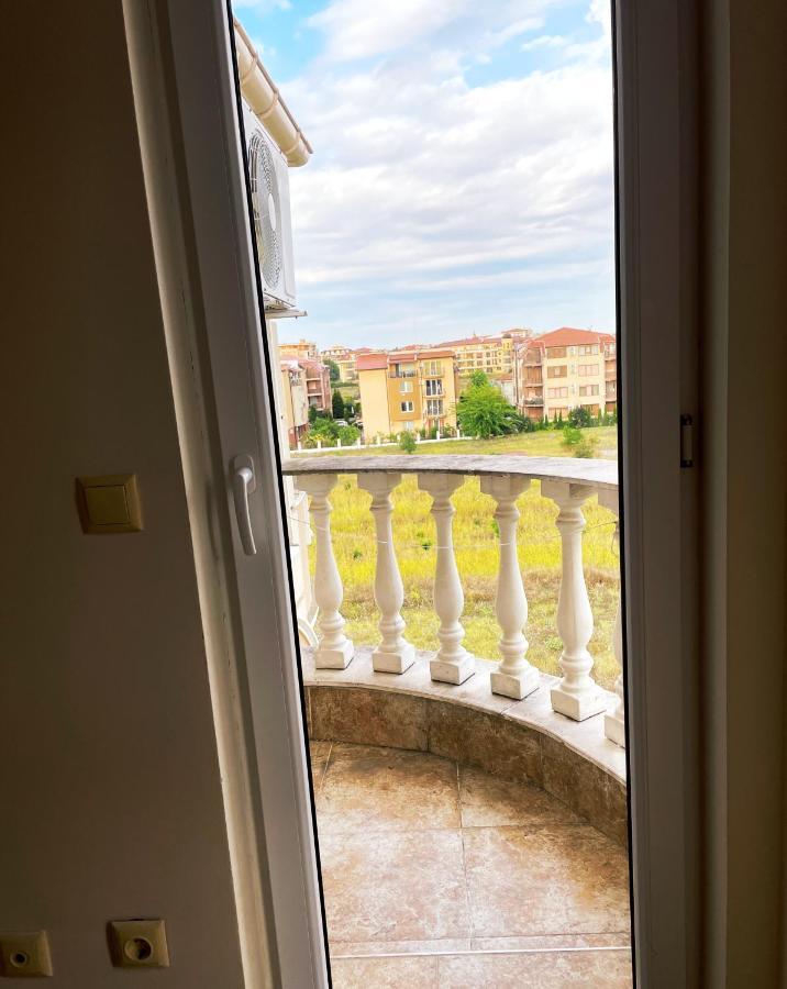 Mellia Boutique Apartments ラヴダ エクステリア 写真