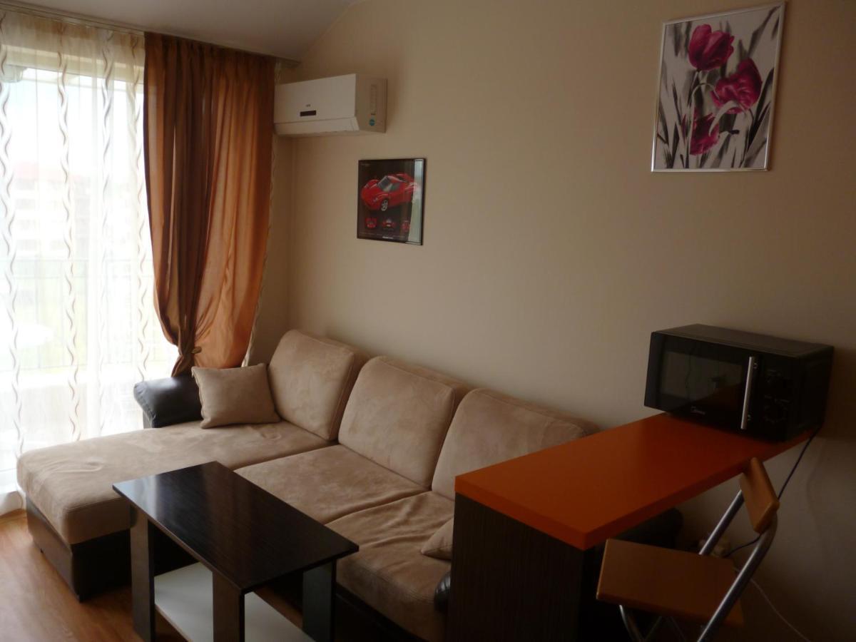 Mellia Boutique Apartments ラヴダ 部屋 写真